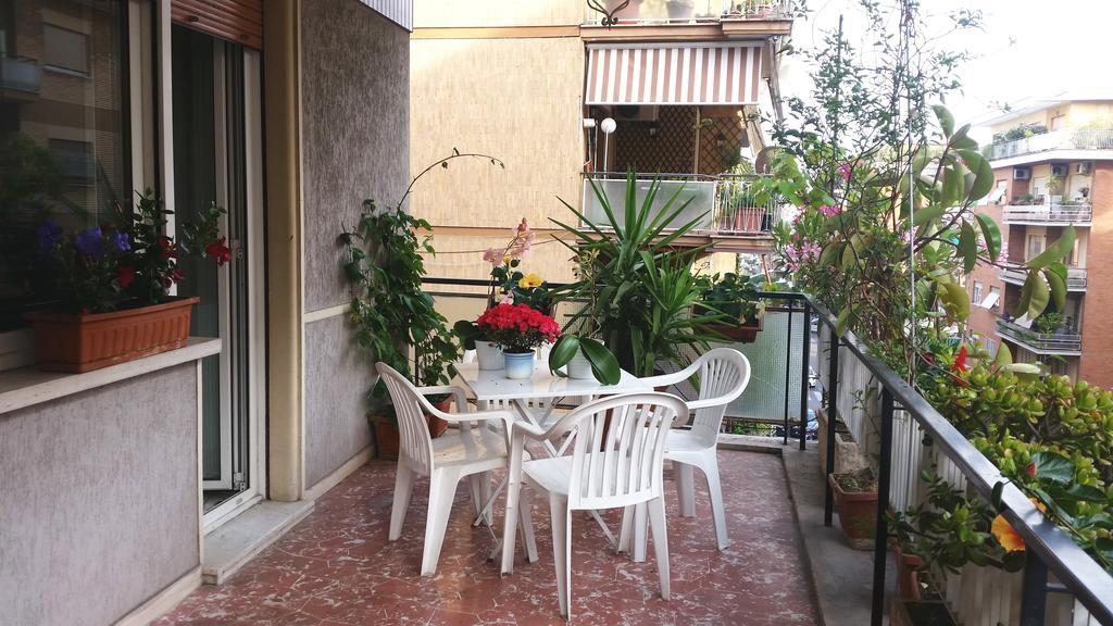 Vatican De Carolis Terrace Róma Kültér fotó